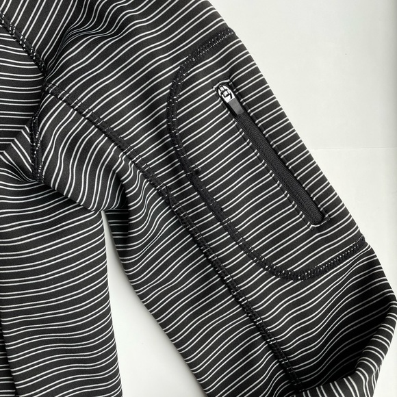 90 Degree by Reflex Black And White Fleece Lined Zip Jacket size small - Picture 5 of 7